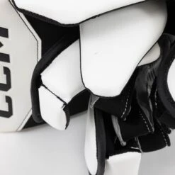 CCM Axis 2.9 Senior Goalie Blocker -Ccm ccm blockers ccm axis 2 9 senior goalie blocker 29103584641090