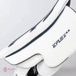 CCM Extreme Flex E5.9 Intermediate Goalie Blocker -Ccm ccm blockers ccm extreme flex e5 9 intermediate goalie blocker 30346517905474
