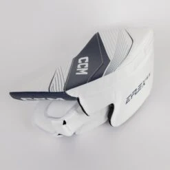 CCM Extreme Flex E6.5 Junior Goalie Blocker -Ccm ccm blockers ccm extreme flex e6 5 junior goalie blocker 30478264795202