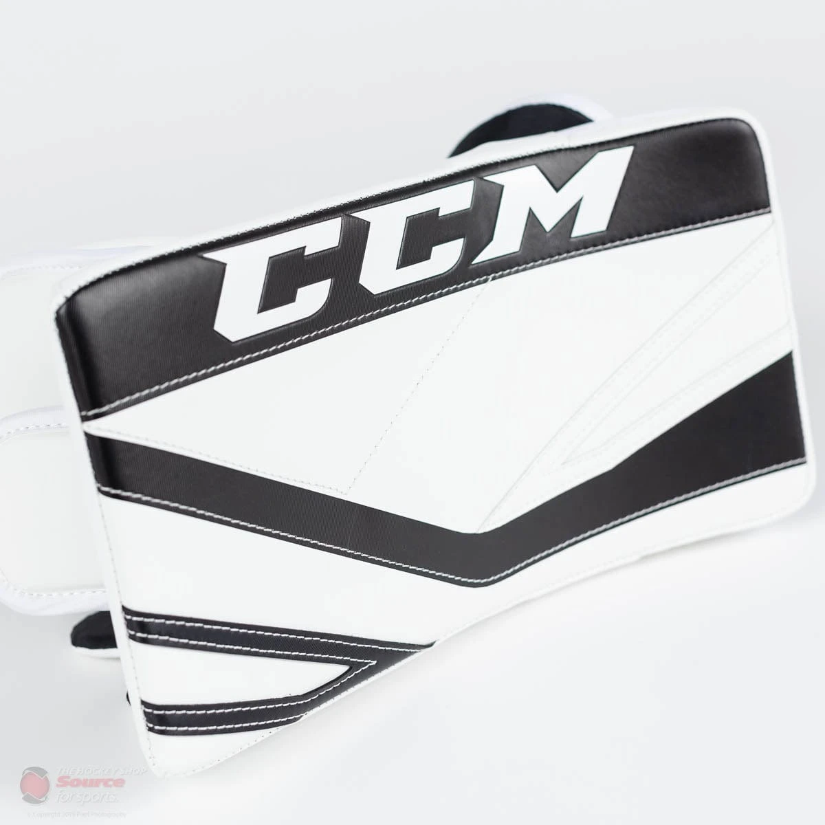 CCM Premier P2.5 Senior Goalie Blocker - Source Exclusive 4 CCM Premier P2.5 Senior Goalie Blocker - Source Exclusive - Image 4