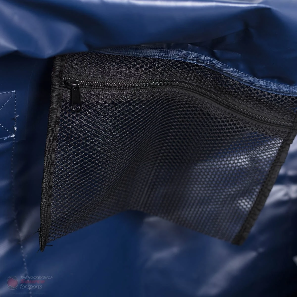 CCM Pro Team Senior Carry Bag 9 CCM Pro Team Senior Carry Bag - Image 9