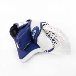 CCM Axis 2.5 Junior Goalie Catcher -Ccm ccm catchers ccm axis 2 5 junior goalie catcher 29016443781186