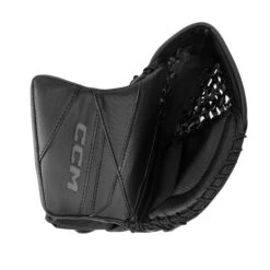 CCM Axis 2.5 Junior Goalie Catcher - Source Exclusive -Ccm ccm catchers ccm axis 2 5 junior goalie catcher source exclusive black regular 29108993785922