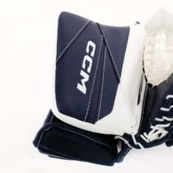 CCM Axis 2.9 Intermediate Goalie Catcher -Ccm ccm catchers ccm axis 2 9 intermediate goalie catcher 29016456659010