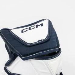 CCM Axis 2.9 Intermediate Goalie Catcher -Ccm ccm catchers ccm axis 2 9 intermediate goalie catcher 29106115641410