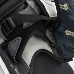 CCM Axis 2.9 Senior Goalie Catcher 32 CCM Axis 2.9 Senior Goalie Catcher -Ccm ccm catchers ccm axis 2 9 senior goalie catcher 29106121637954