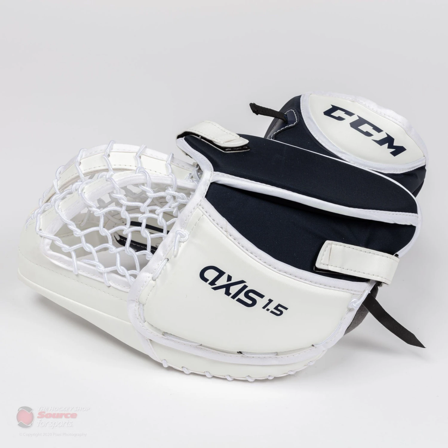 CCM Axis A1.5 Junior Goalie Catcher 5 CCM Axis A1.5 Junior Goalie Catcher - Image 5