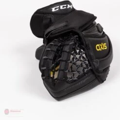 CCM Axis Senior Goalie Catcher -Ccm ccm catchers ccm axis senior goalie catcher 13994086170690
