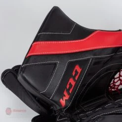 CCM Axis Senior Goalie Catcher - 600 Break Angle -Ccm ccm catchers ccm axis senior goalie catcher 600 break angle black red black regular 14364028534850