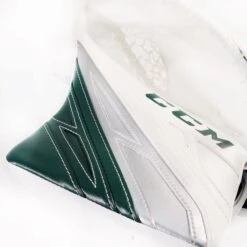 CCM Extreme Flex 4 Pro Stock Senior Goalie Catcher - Dustin Wolf #2 -Ccm ccm catchers ccm extreme flex 4 pro stock senior goalie catcher dustin wolf 2 white silver green regular 29069858603074