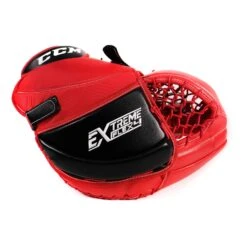 CCM Extreme Flex 4 Pro Stock Senior Goalie Catcher - Louis Domingue -Ccm ccm catchers ccm extreme flex 4 pro stock senior goalie catcher louis domingue red black full right 29069787529282