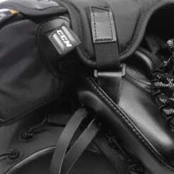 CCM Extreme Flex 5 Senior Goalie Catcher - 580 Break Angle 20 CCM Extreme Flex 5 Senior Goalie Catcher - 580 Break Angle -Ccm ccm catchers ccm extreme flex 5 senior goalie catcher 580 break angle 28808150614082