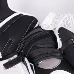 CCM Extreme Flex 5 Senior Goalie Catcher - 590 Break Angle -Ccm ccm catchers ccm extreme flex 5 senior goalie catcher 590 break angle white regular 28235111399490