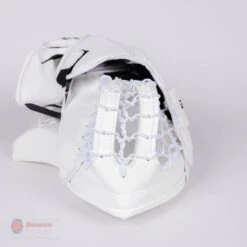 CCM Extreme Flex 5 Senior Goalie Catcher - 590 Break Angle -Ccm ccm catchers ccm extreme flex 5 senior goalie catcher 590 break angle white regular 28235111432258