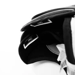 CCM Extreme Flex 5 Senior Goalie Catcher - "Pro" Stock - Cam Matwiv -Ccm ccm catchers ccm extreme flex 5 senior goalie catcher pro stock cam matwiv white black regular 30337745682498