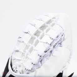 CCM Extreme Flex E4.5 Junior Goalie Catcher - Source Exclusive -Ccm ccm catchers ccm extreme flex e4 5 junior goalie catcher source exclusive 5323872829506