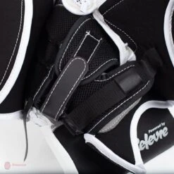 CCM Extreme Flex E4.5 Junior Goalie Catcher - Source Exclusive -Ccm ccm catchers ccm extreme flex e4 5 junior goalie catcher source exclusive 5323873681474