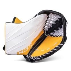 CCM Extreme Flex E5.5 Junior Goalie Catcher - Source Exclusive -Ccm ccm catchers ccm extreme flex e5 5 junior goalie catcher source exclusive boston bruins regular 28743589691458