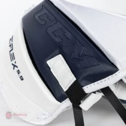 CCM Extreme Flex E5.9 Intermediate Goalie Catcher -Ccm ccm catchers ccm extreme flex e5 9 intermediate goalie catcher 27988516864066