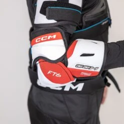 CCM Jetspeed FT6 Junior Hockey Elbow Pads -Ccm ccm elbow pads ccm jetspeed ft6 junior hockey elbow pads 30397966221378