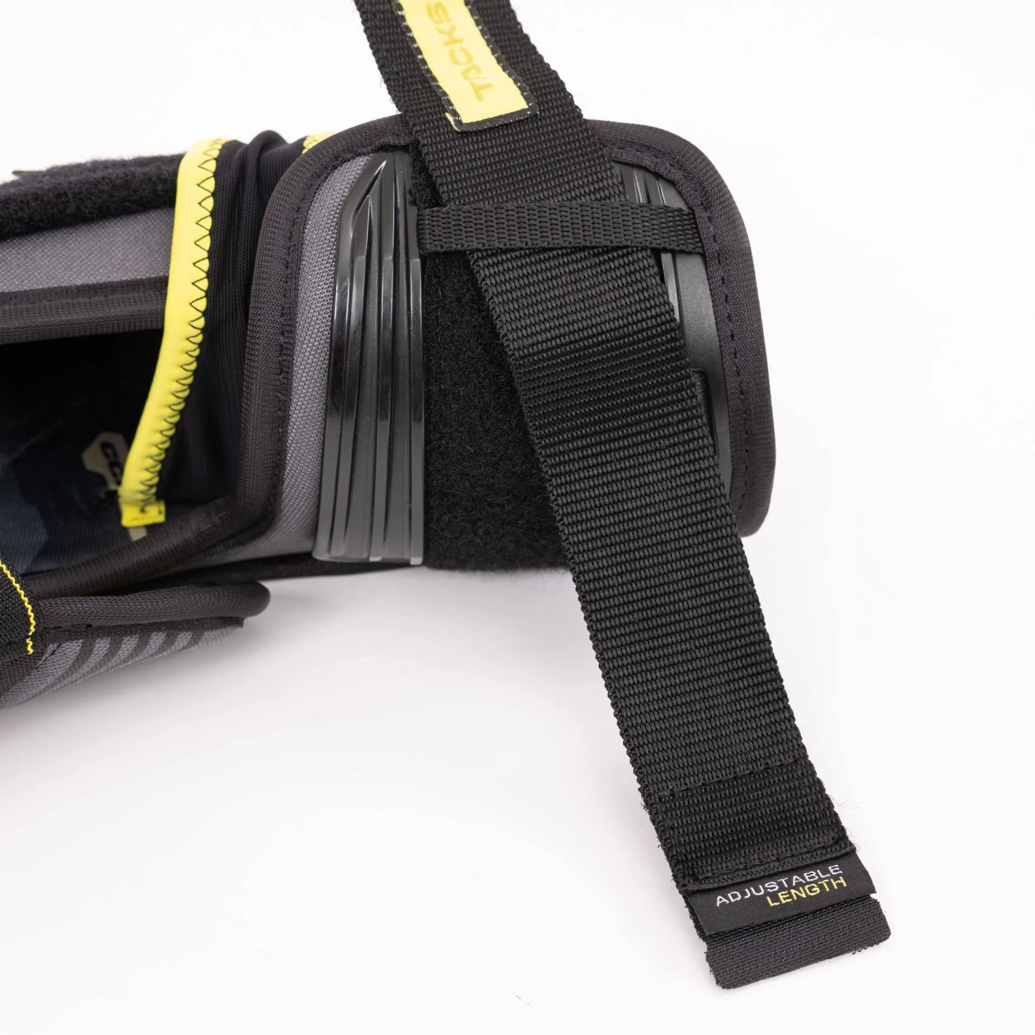 CCM Tacks AS580 Senior Hockey Elbow Pads 6 CCM Tacks AS580 Senior Hockey Elbow Pads - Image 6