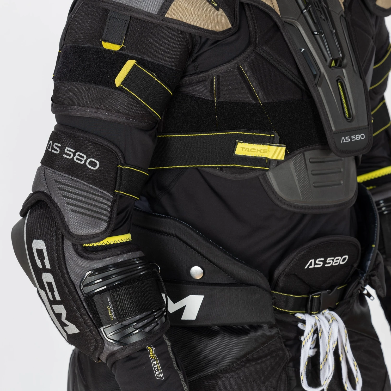 CCM Tacks AS580 Senior Hockey Elbow Pads 19 CCM Tacks AS580 Senior Hockey Elbow Pads - Image 19