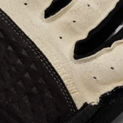 CCM Jetspeed FT6 Pro Junior Hockey Gloves -Ccm ccm gloves ccm jetspeed ft6 pro junior hockey gloves 30398000169026