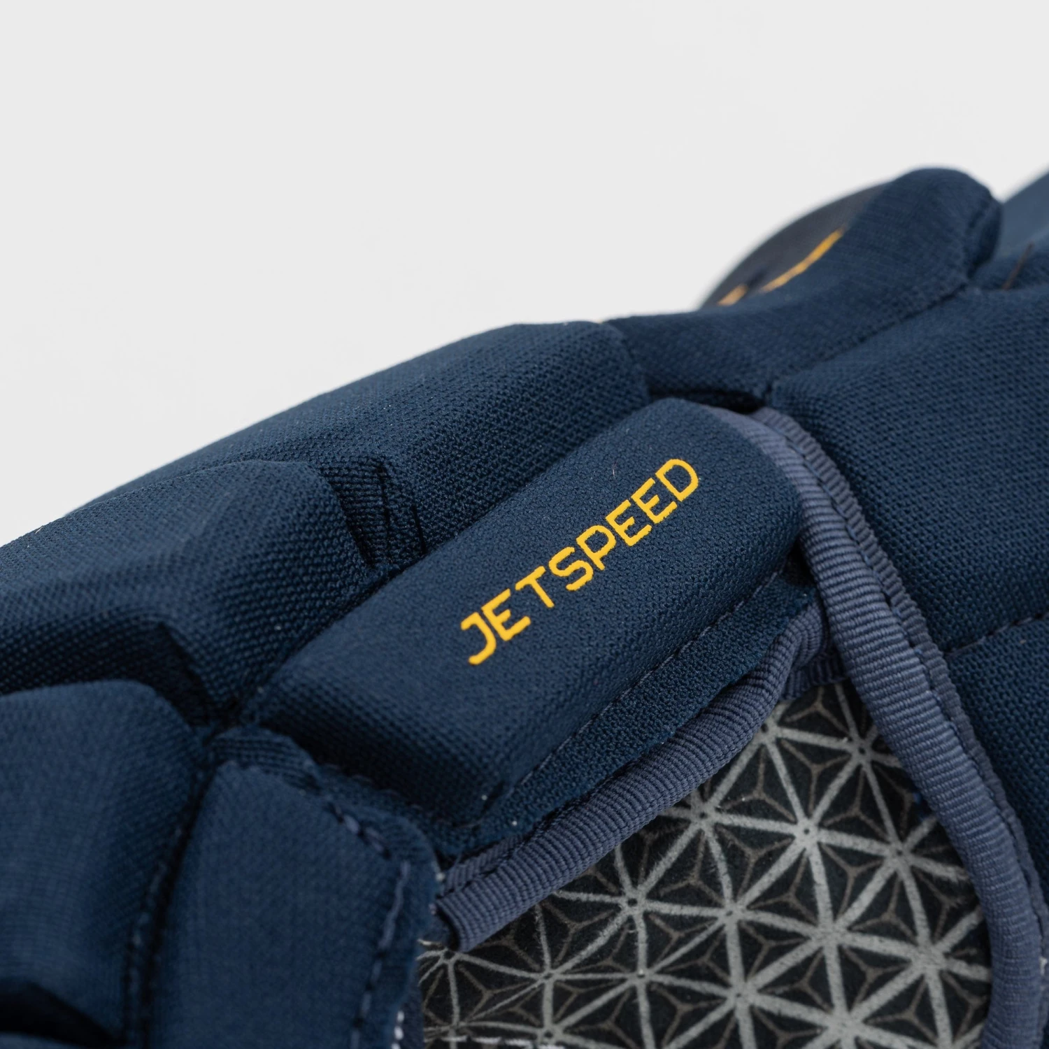 CCM Jetspeed FT680 Senior Hockey Gloves 11 CCM Jetspeed FT680 Senior Hockey Gloves - Image 11