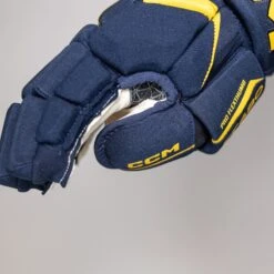 CCM Jetspeed FT680 Senior Hockey Gloves 33 CCM Jetspeed FT680 Senior Hockey Gloves -Ccm ccm gloves ccm jetspeed ft680 senior hockey gloves 30397995417666