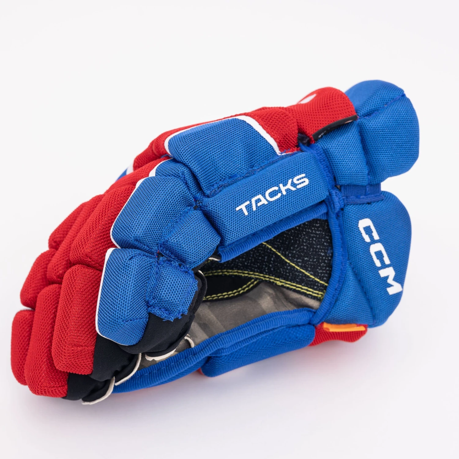 CCM Tacks AS-V Junior Hockey Gloves 3 CCM Tacks AS-V Junior Hockey Gloves - Image 3