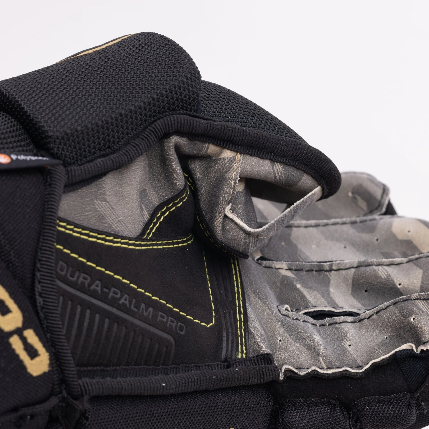 CCM Tacks AS-V Pro Senior Hockey Gloves 10 CCM Tacks AS-V Pro Senior Hockey Gloves - Image 10