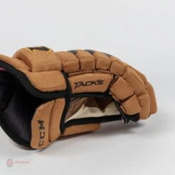 CCM Tacks Vector Plus Senior Hockey Gloves (2020) -Ccm ccm gloves ccm tacks vector plus senior hockey gloves 2020 14630598017090