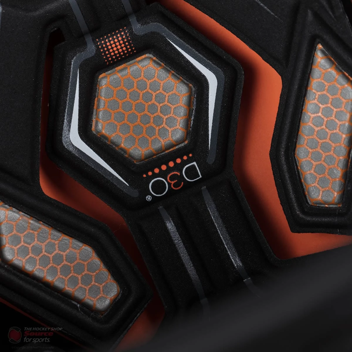 CCM Tacks 710 Hockey Helmet 9 CCM Tacks 710 Hockey Helmet - Image 9