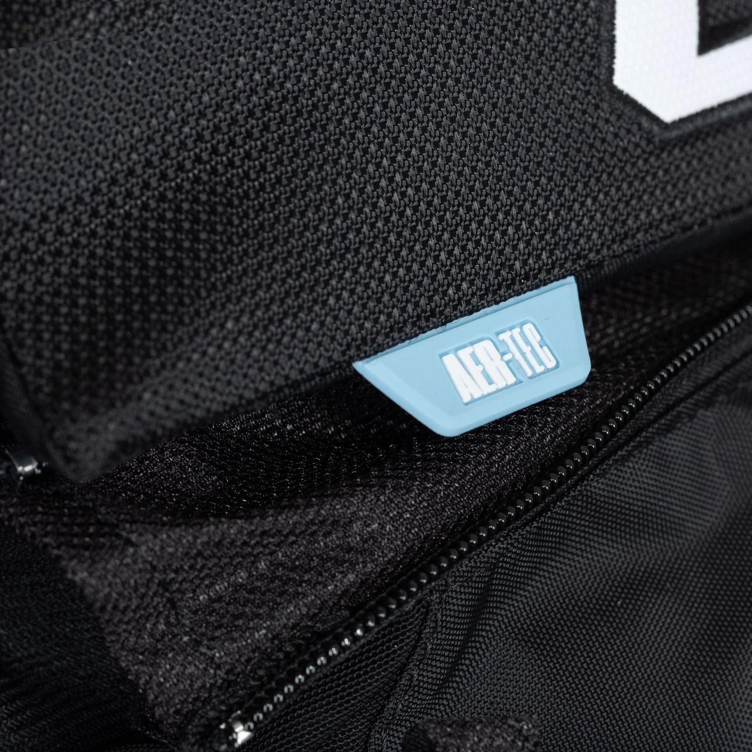 CCM Jetspeed FT6 Junior Hockey Pants 5 CCM Jetspeed FT6 Junior Hockey Pants - Image 5