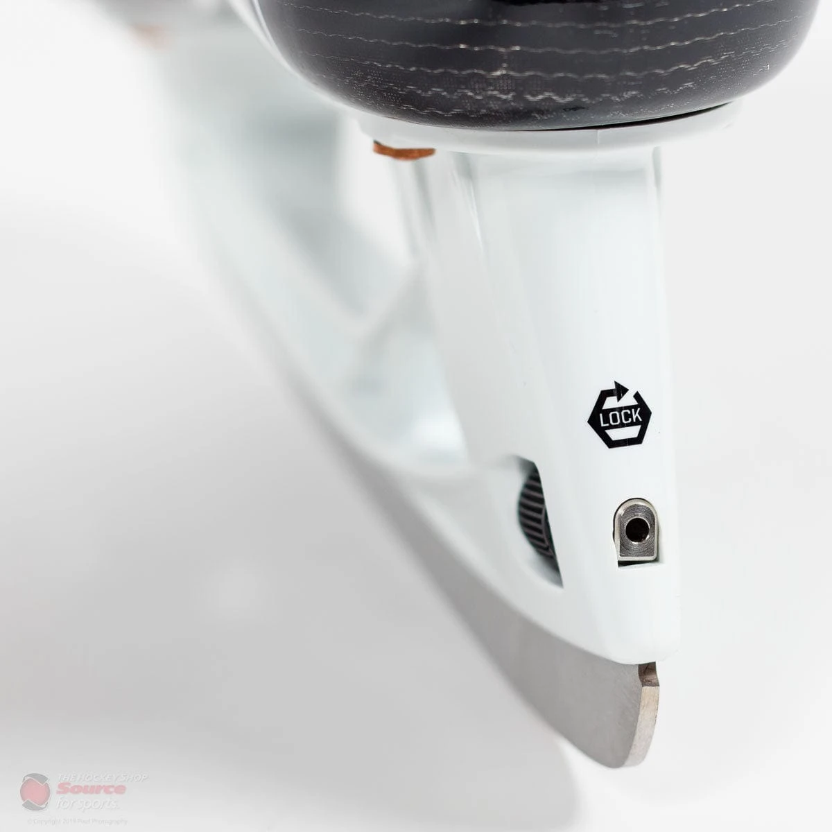 CCM Jetspeed FT490 Junior Hockey Skates 13 CCM Jetspeed FT490 Junior Hockey Skates - Image 13