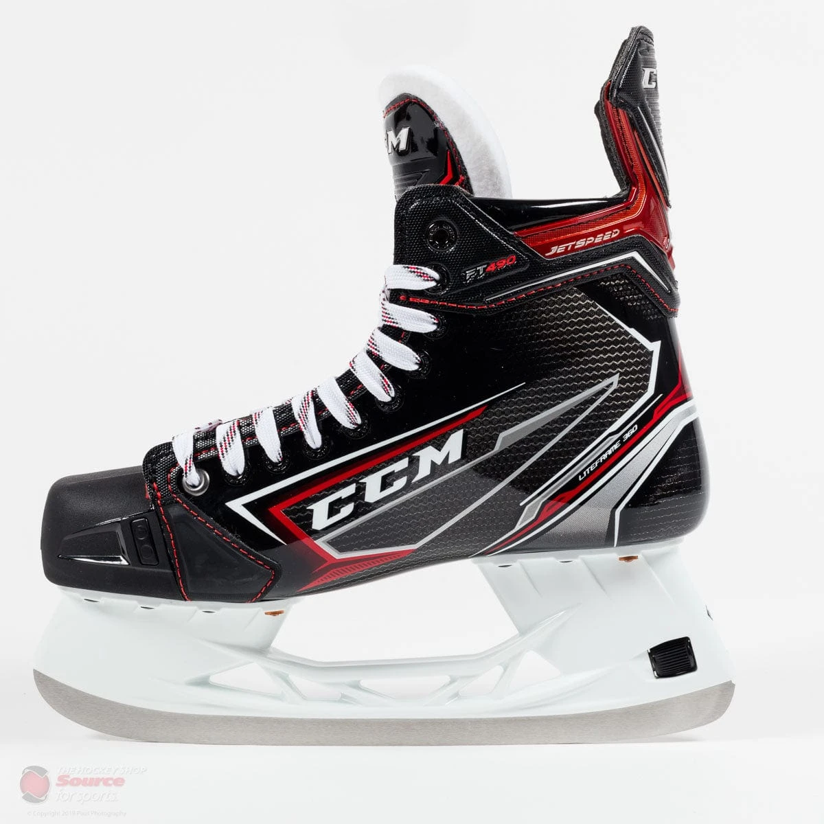 CCM Jetspeed FT490 Junior Hockey Skates 2 CCM Jetspeed FT490 Junior Hockey Skates - Image 2