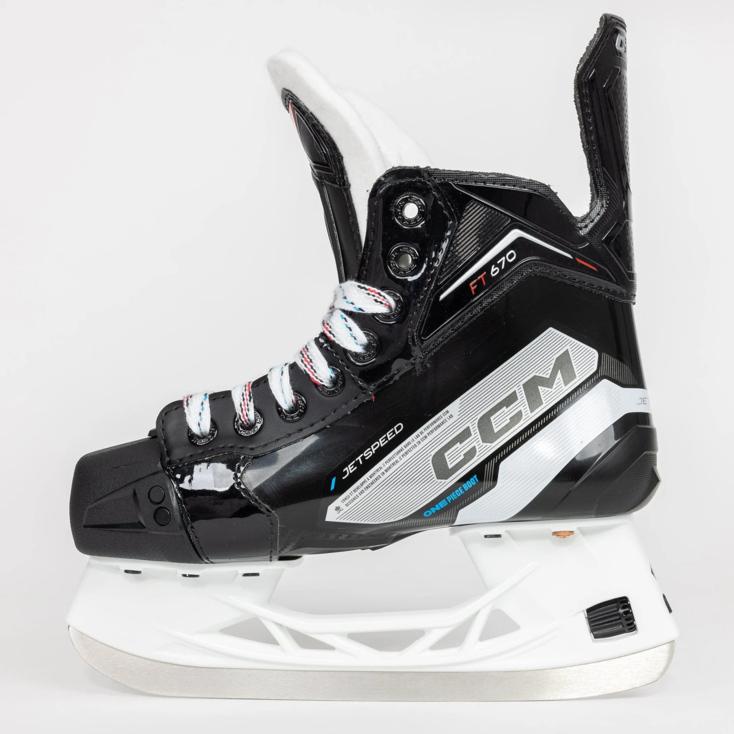 CCM Jetspeed FT670 Junior Hockey Skates 3 CCM Jetspeed FT670 Junior Hockey Skates - Image 3