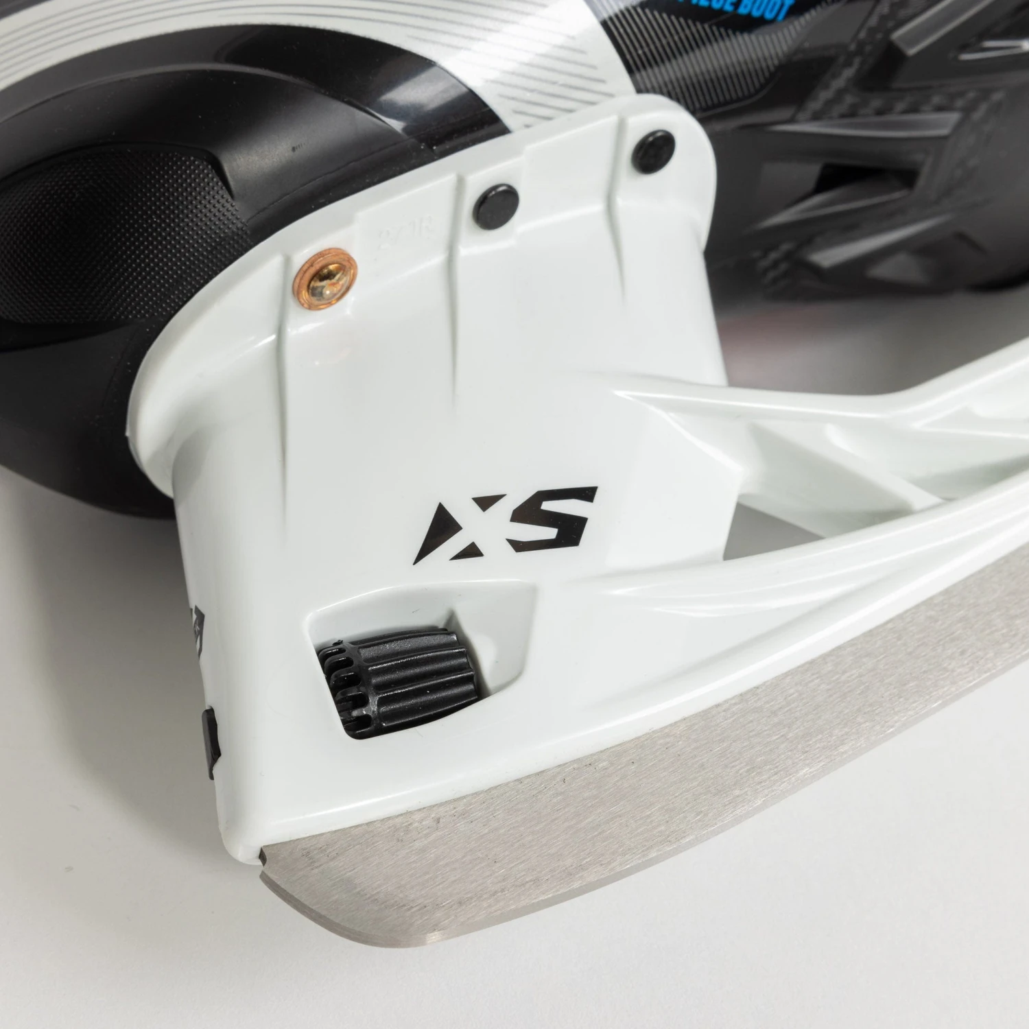 CCM Jetspeed FT670 Senior Hockey Skates 12 CCM Jetspeed FT670 Senior Hockey Skates - Image 12