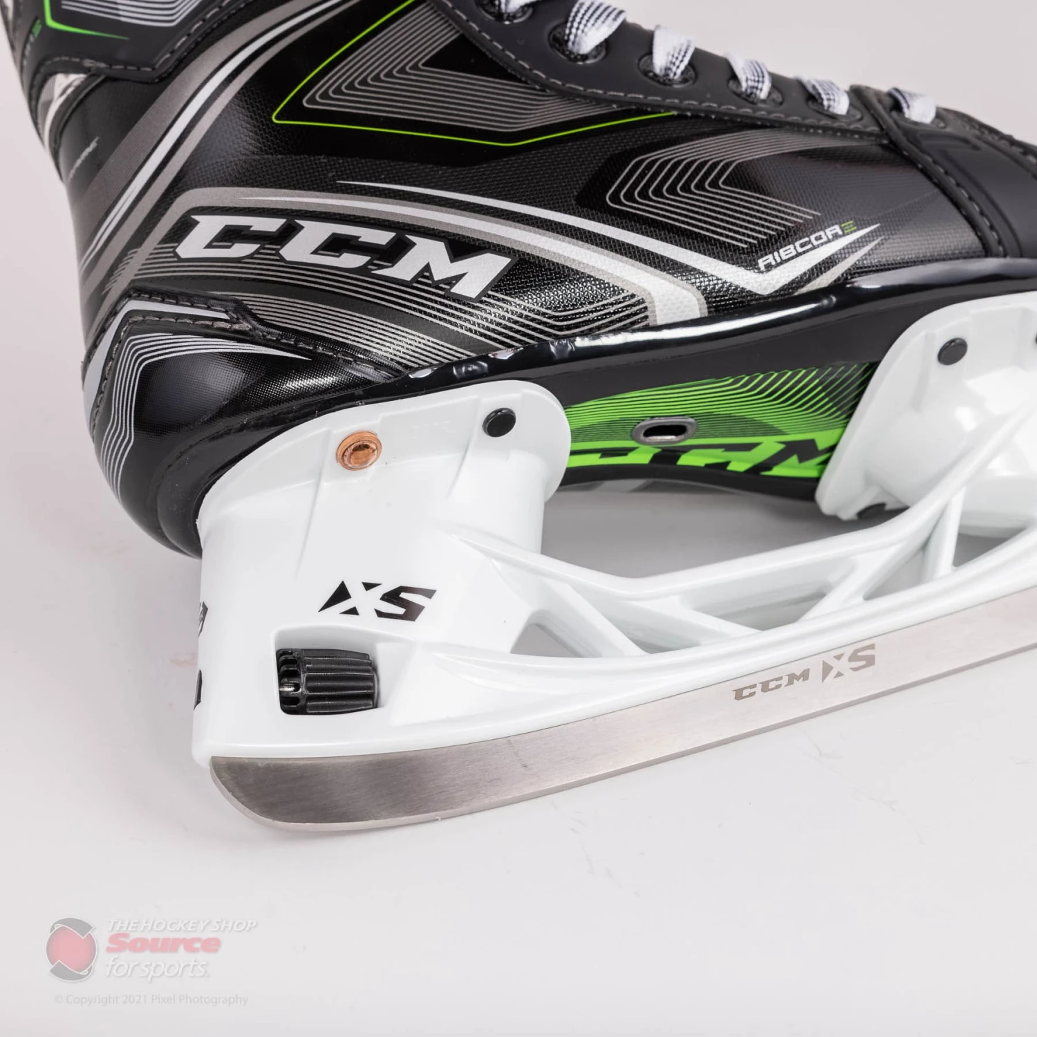 CCM RIBCOR 88K Junior Hockey Skates 6 CCM RIBCOR 88K Junior Hockey Skates - Image 6