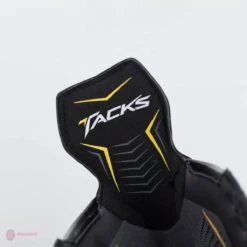 CCM Tacks 9090 Junior Hockey Skates -Ccm ccm hockey skates ccm tacks 9090 junior hockey skates 4566116008002