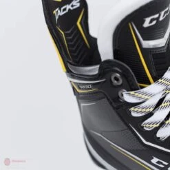 CCM Tacks 9090 Senior Hockey Skates -Ccm ccm hockey skates ccm tacks 9090 senior hockey skates 4566114861122