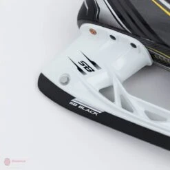 CCM Tacks 9090 Senior Hockey Skates -Ccm ccm hockey skates ccm tacks 9090 senior hockey skates 4566114893890