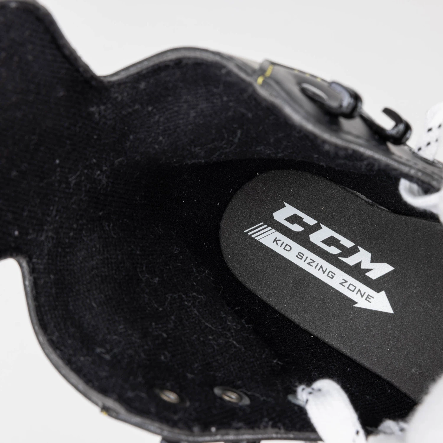 CCM Tacks AS550 Youth Hockey Skates 12 CCM Tacks AS550 Youth Hockey Skates - Image 12