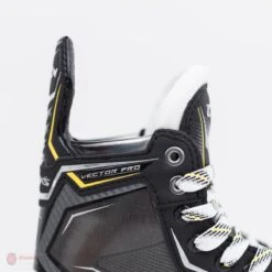 CCM Tacks Vector Pro Junior Skates (2018) 20 CCM Tacks Vector Pro Junior Skates (2018) -Ccm ccm hockey skates ccm tacks vector pro junior skates 2018 4566183116866