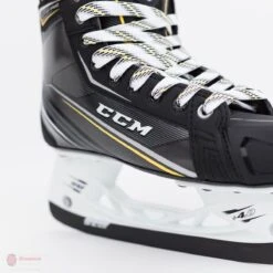 CCM Tacks Vector Pro Junior Skates (2018) 21 CCM Tacks Vector Pro Junior Skates (2018) -Ccm ccm hockey skates ccm tacks vector pro junior skates 2018 4566183149634