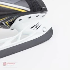 CCM Tacks Vector Pro Junior Skates (2018) 24 CCM Tacks Vector Pro Junior Skates (2018) -Ccm ccm hockey skates ccm tacks vector pro junior skates 2018 4566183247938