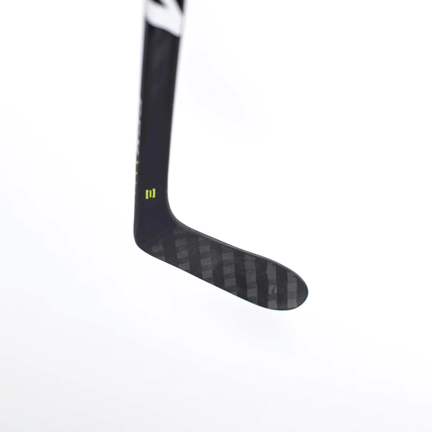 CCM RIBCOR Pro 3 PMT Senior Hockey Stick 7 CCM RIBCOR Pro 3 PMT Senior Hockey Stick - Image 7