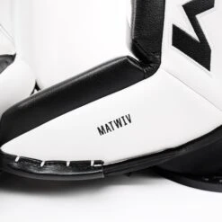 CCM Extreme Flex 5 Senior Goalie Leg Pads - "Pro" Stock - Cam Matwiv -Ccm ccm leg pads ccm extreme flex 5 senior goalie leg pads pro stock cam matwiv white black 33 2 5 29000923054146