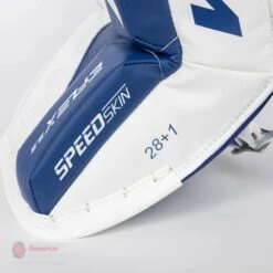 CCM Extreme Flex E5.5 Junior Goalie Leg Pads 24 CCM Extreme Flex E5.5 Junior Goalie Leg Pads -Ccm ccm leg pads ccm extreme flex e5 5 junior goalie leg pads 27988492910658