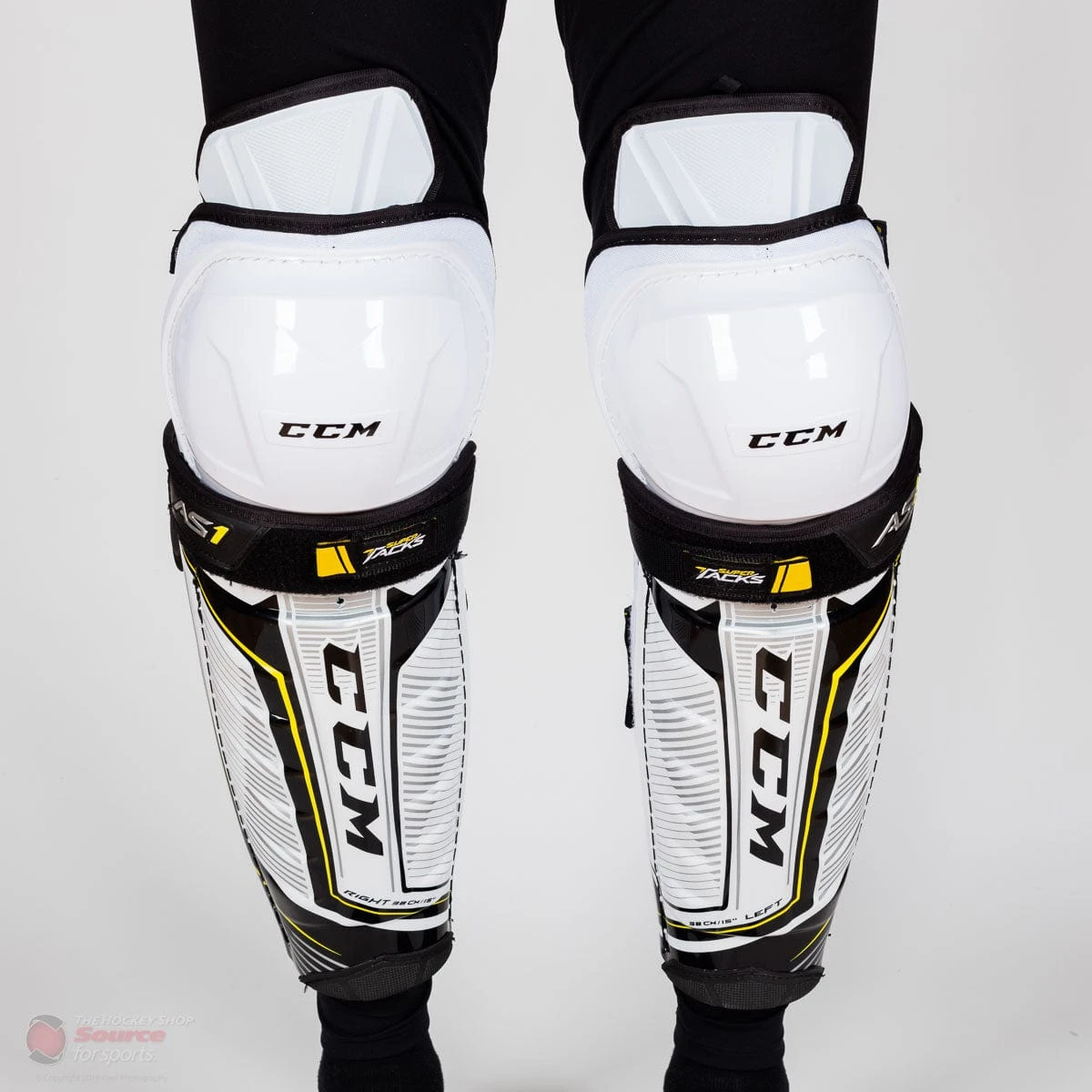 CCM Super Tacks AS1 Junior Hockey Shin Guards 2 CCM Super Tacks AS1 Junior Hockey Shin Guards - Image 2